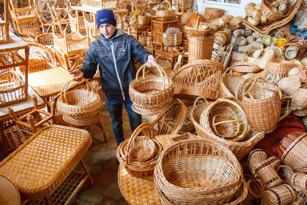 Where do Easter Baskets come from? - Cobblestone Freeway