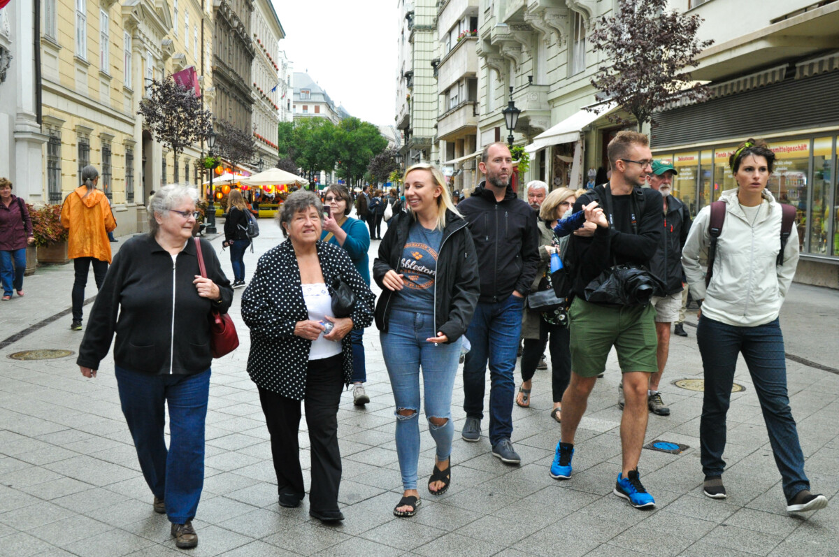 CROSSROADS_BUDAPEST_HUNGARY_TRAVELLERS_HAPPY_EDIT (23)